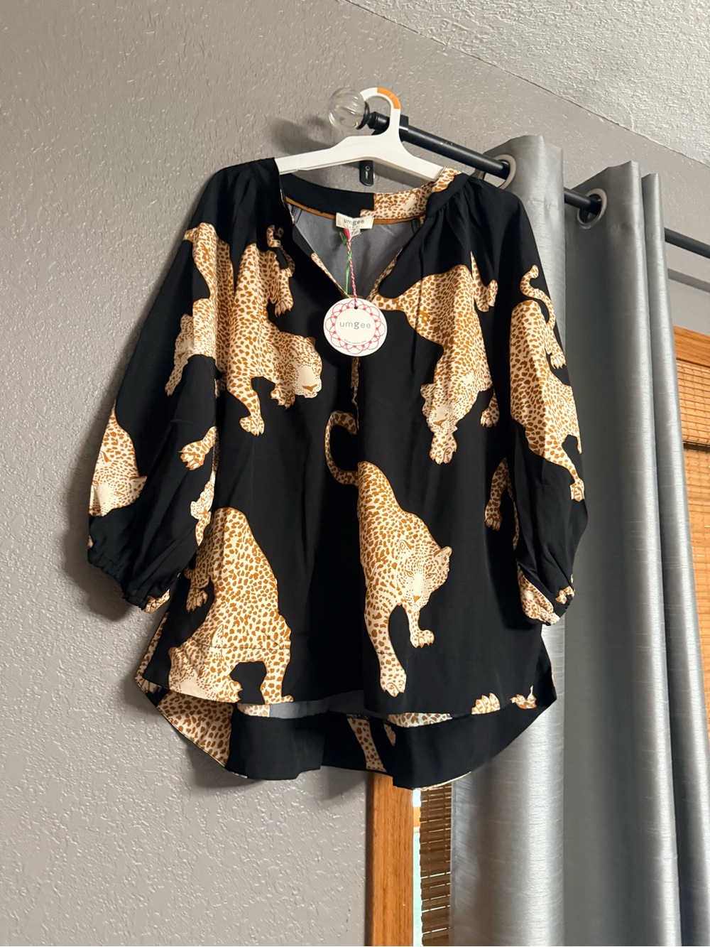 Umgee Black Leopard-Print Blouse with Tan Spots